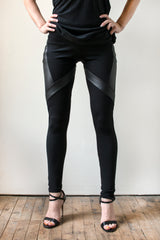Strapt Legging